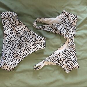 Girls' White and Black Spot Swimsuit